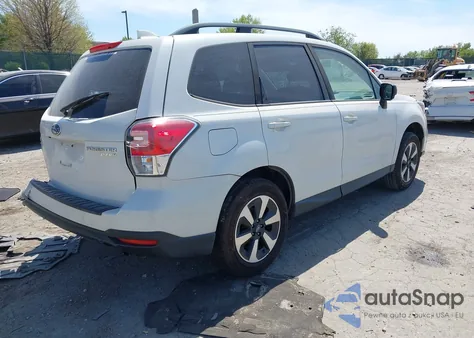 2017 Subaru Forester 2.5I из США, поврежденный, VIN JF2SJABC7HH558123